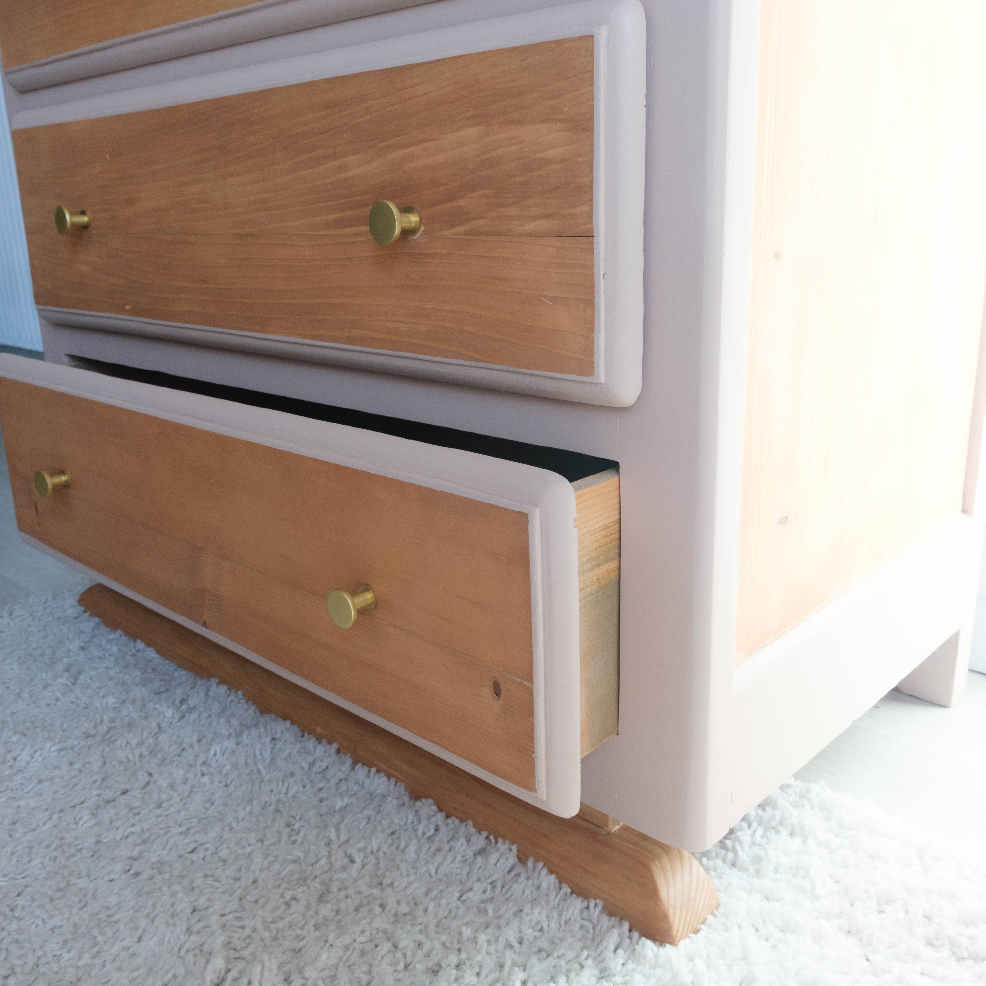 Vintage 50s pine chest of drawers