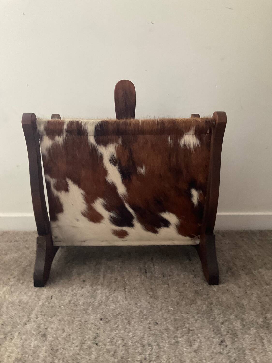 Porte revue vintage en peau et bois