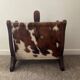 Porte revue vintage en peau et bois