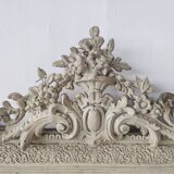 Rectangular mirror in light green lacquered wood with pediment H:1m39