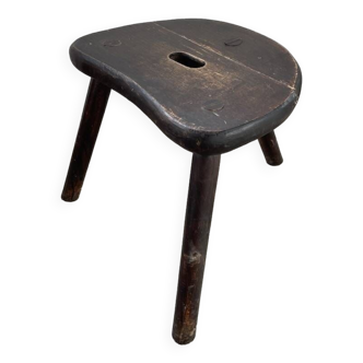 Tabouret tripode de berger chêne brutaliste