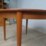 Scandinavian round table MSE Mobler in teak