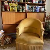Toad armchair in vintage curry velvet
