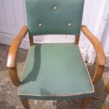 Paire de fauteuils bridge en skaï vert 1960