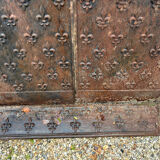 Château fireplace plaque