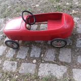 Pedal car