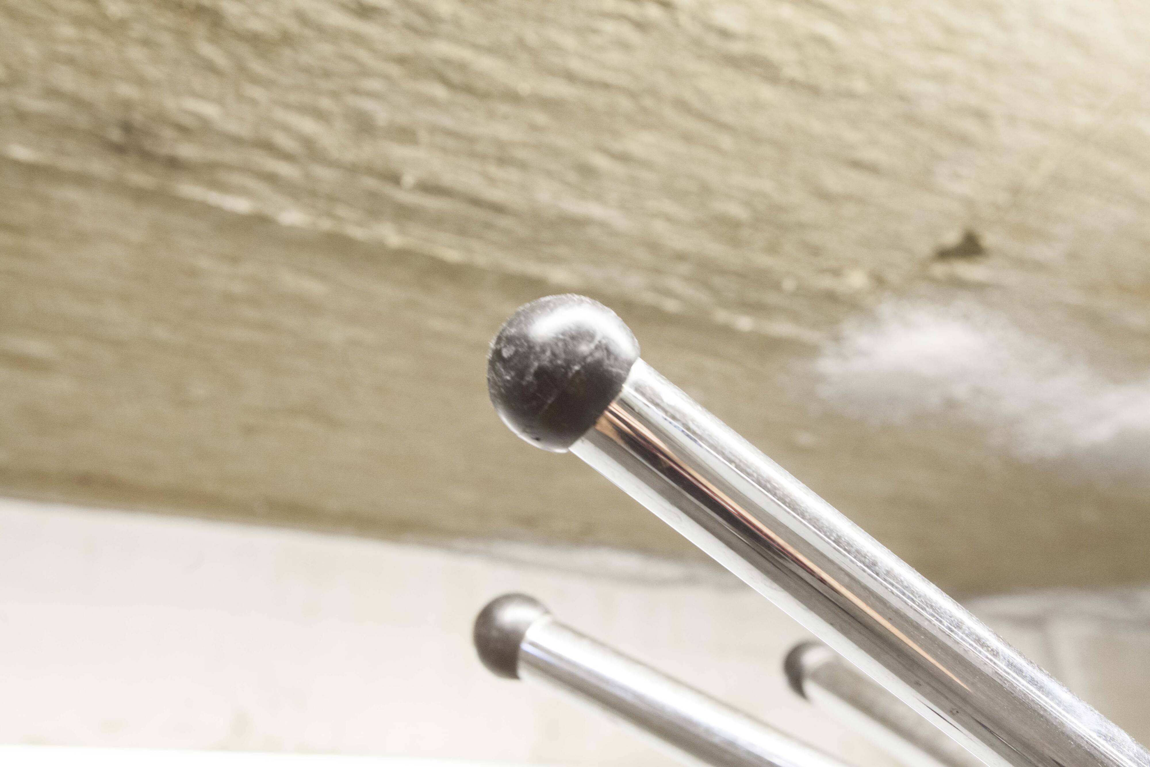 Parrot coat rack 16 hooks industrial in chromed metal and base + black balls 1960