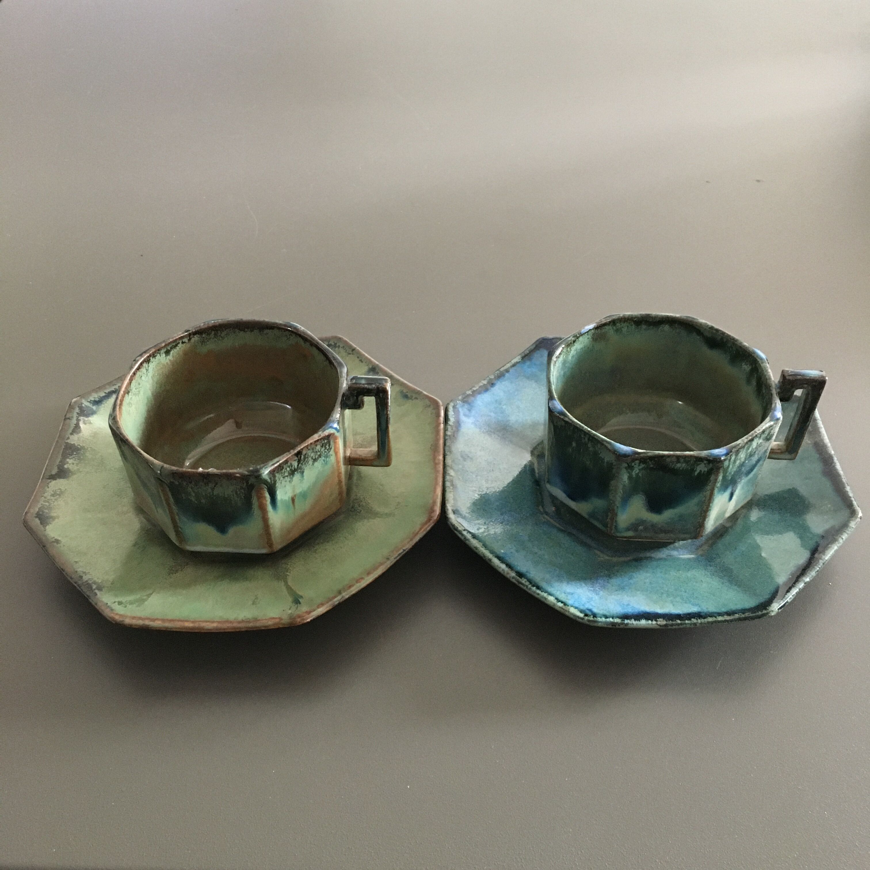 Paire de tasses hexagonales
