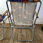 Pair of vintage camping chairs floral and wood fabrics 70s