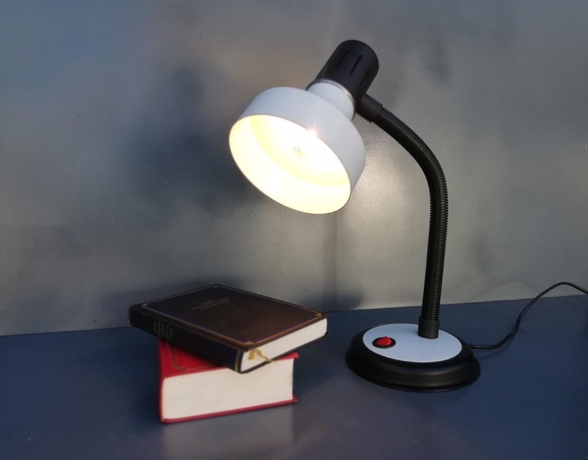 Vintage italian desk lamp veneta lumi