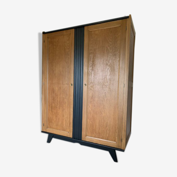 Armoire