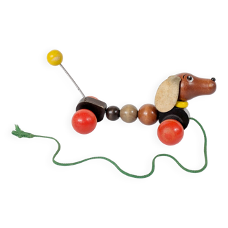 Vintage wooden pull-along dachshund toy | Lorenz, Germany