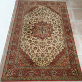 Pure carpet virgin wool