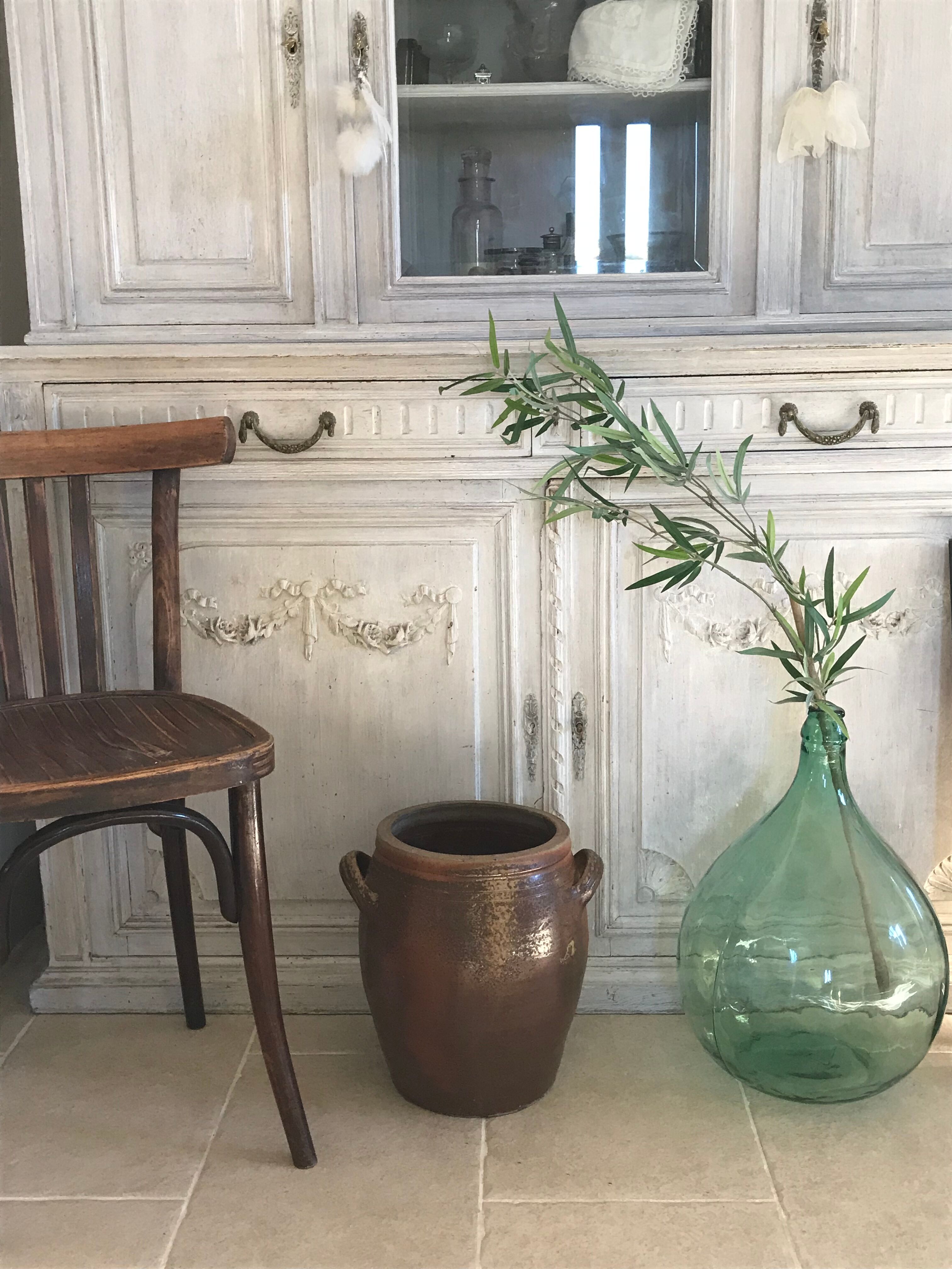 Glazed sandstone jar