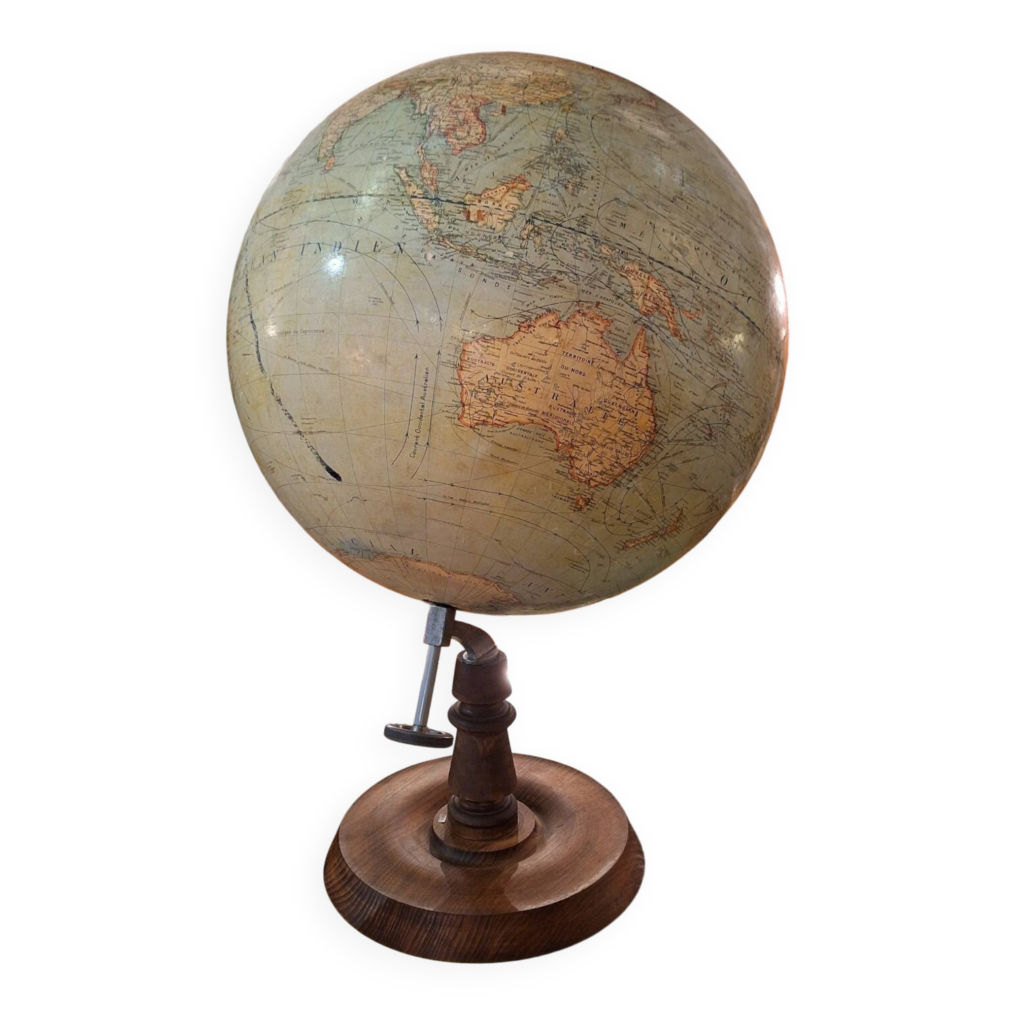 Globe terrestre (1 mm = 20 km)