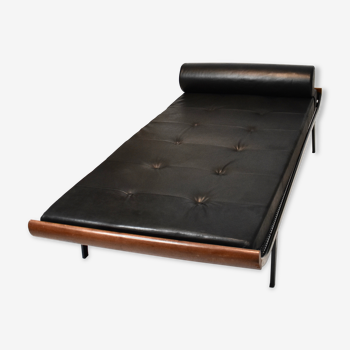 Day bed "cleopatra" design dick Cormeyer for Auping