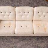 OVERVIEW A characterful 3-seater sofa by Ulferts from the 1970s