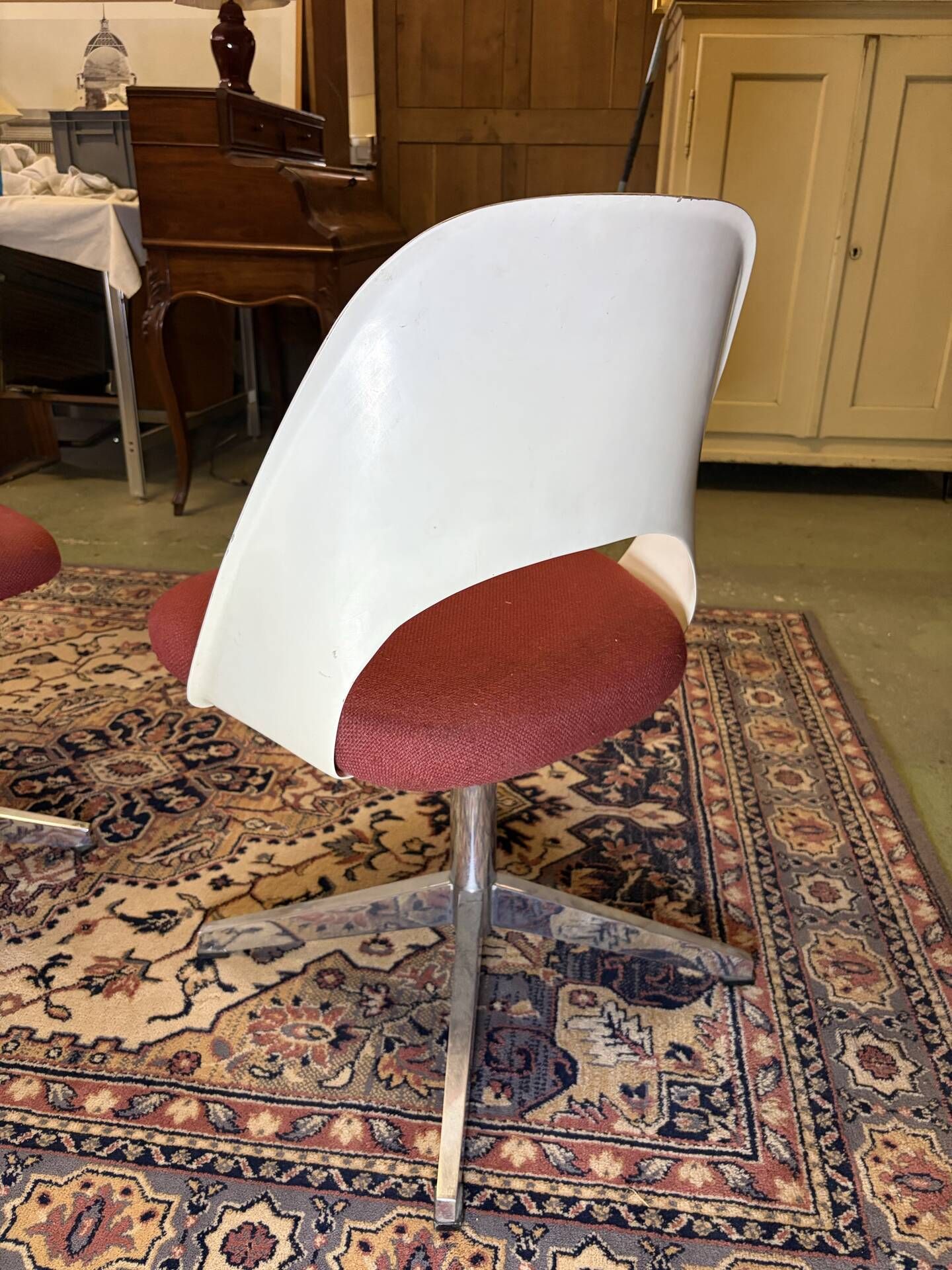 2 chairs