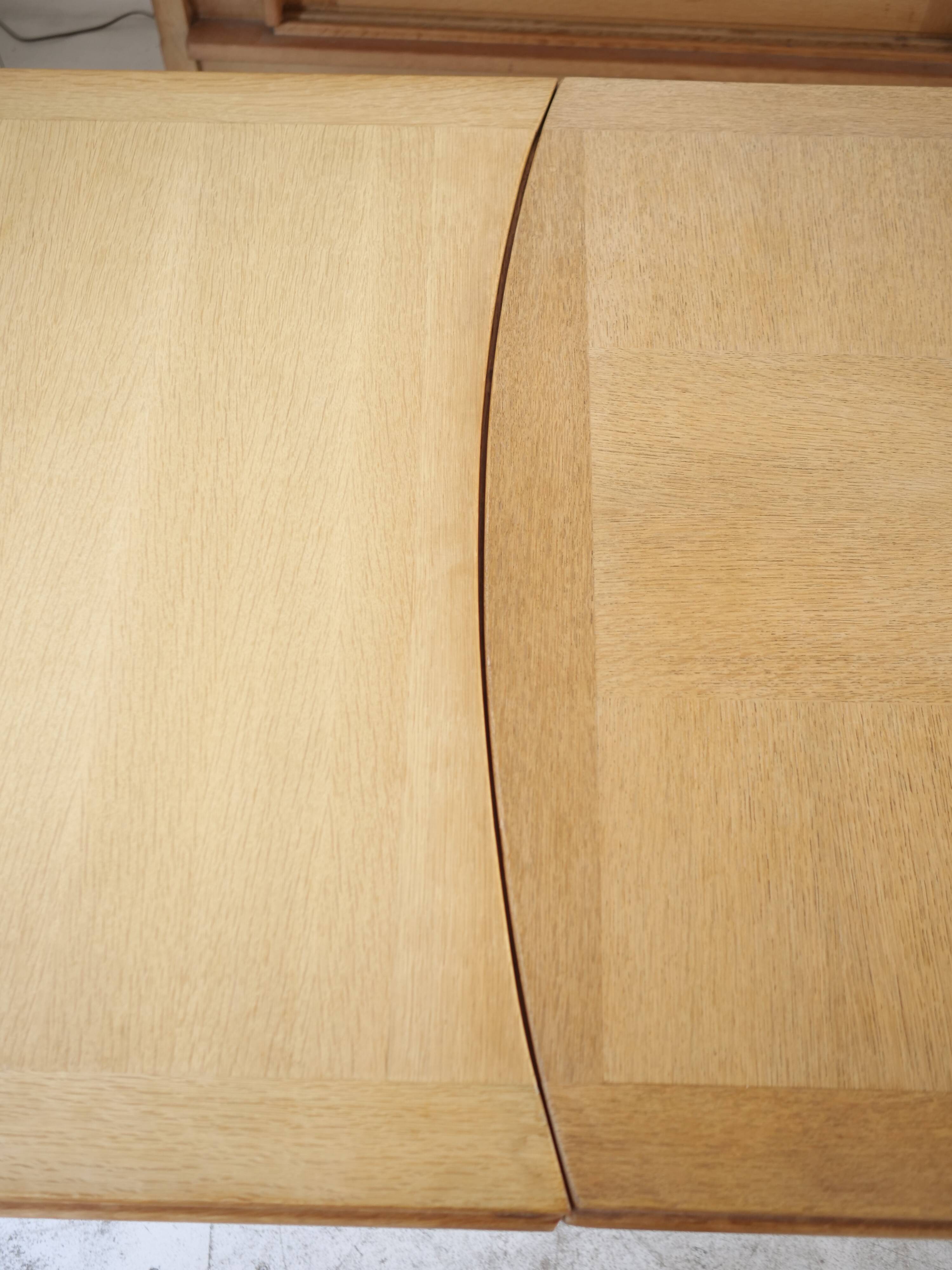 Guillerme and Chambron extendable table for your home France