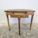 Half-moon table in walnut