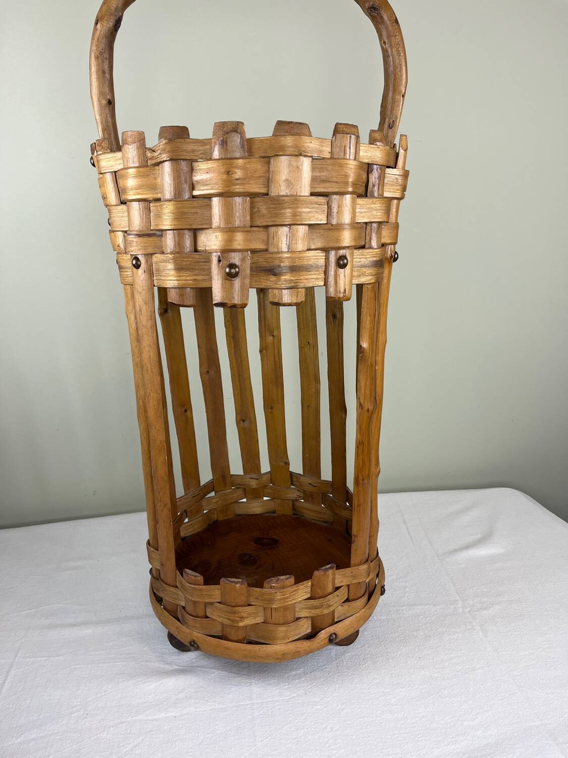 Vintage portable bar