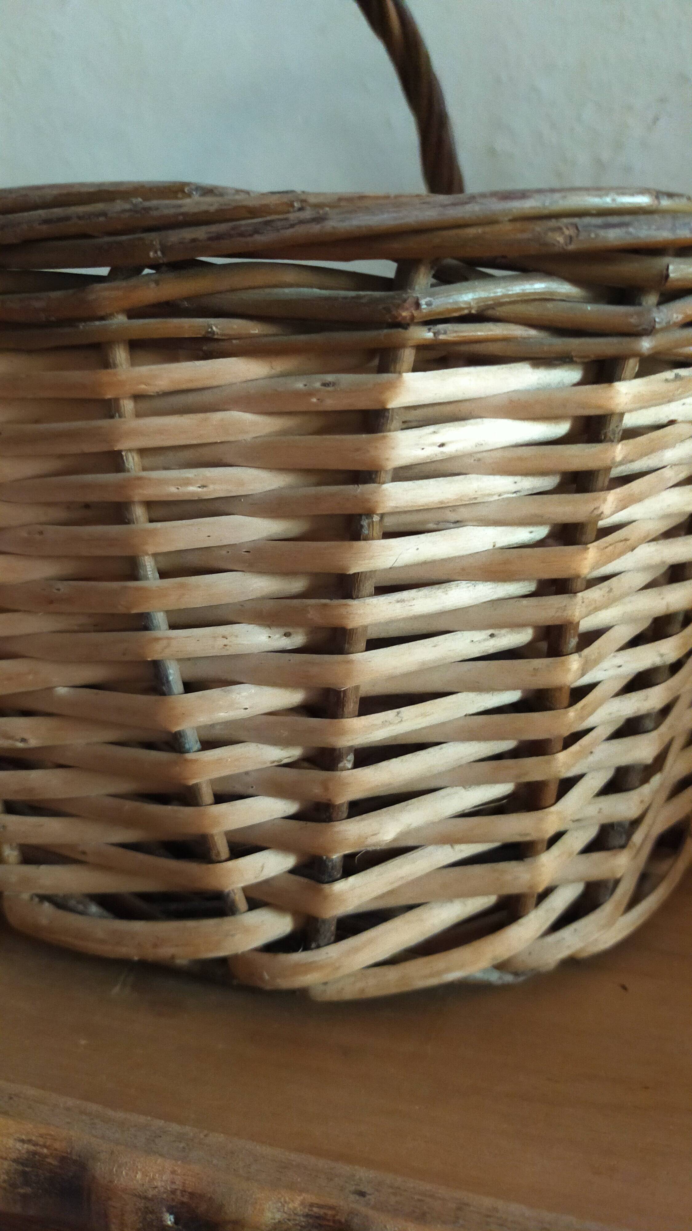 Wicker basket