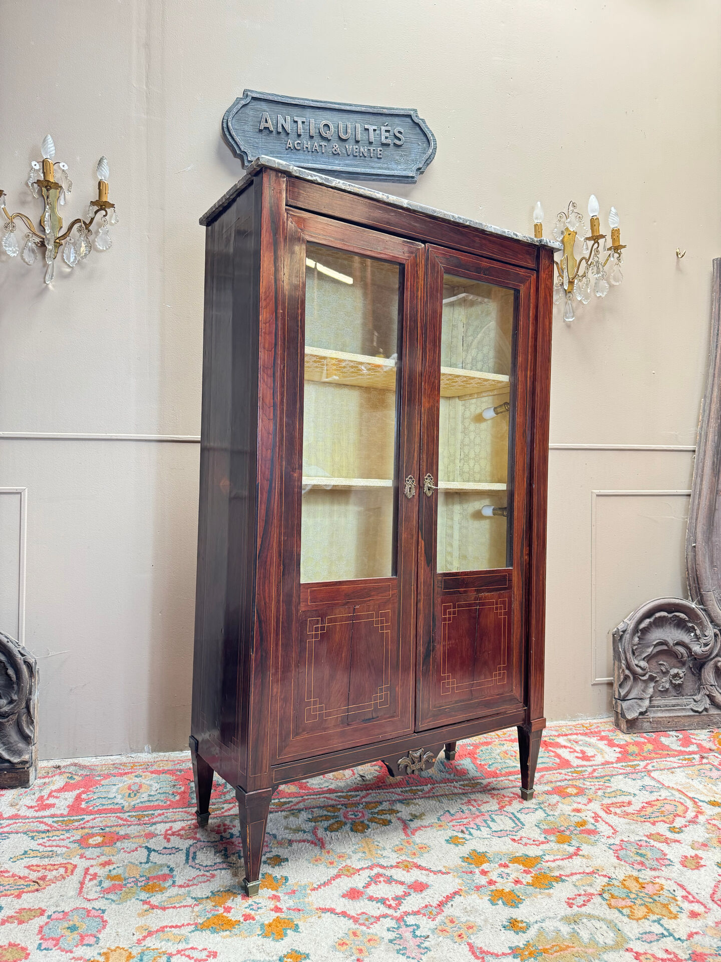 VITRINE EN MARQUETERIE D’ÉPOQUE LOUIS XVI XVIII EME SIÈCLE