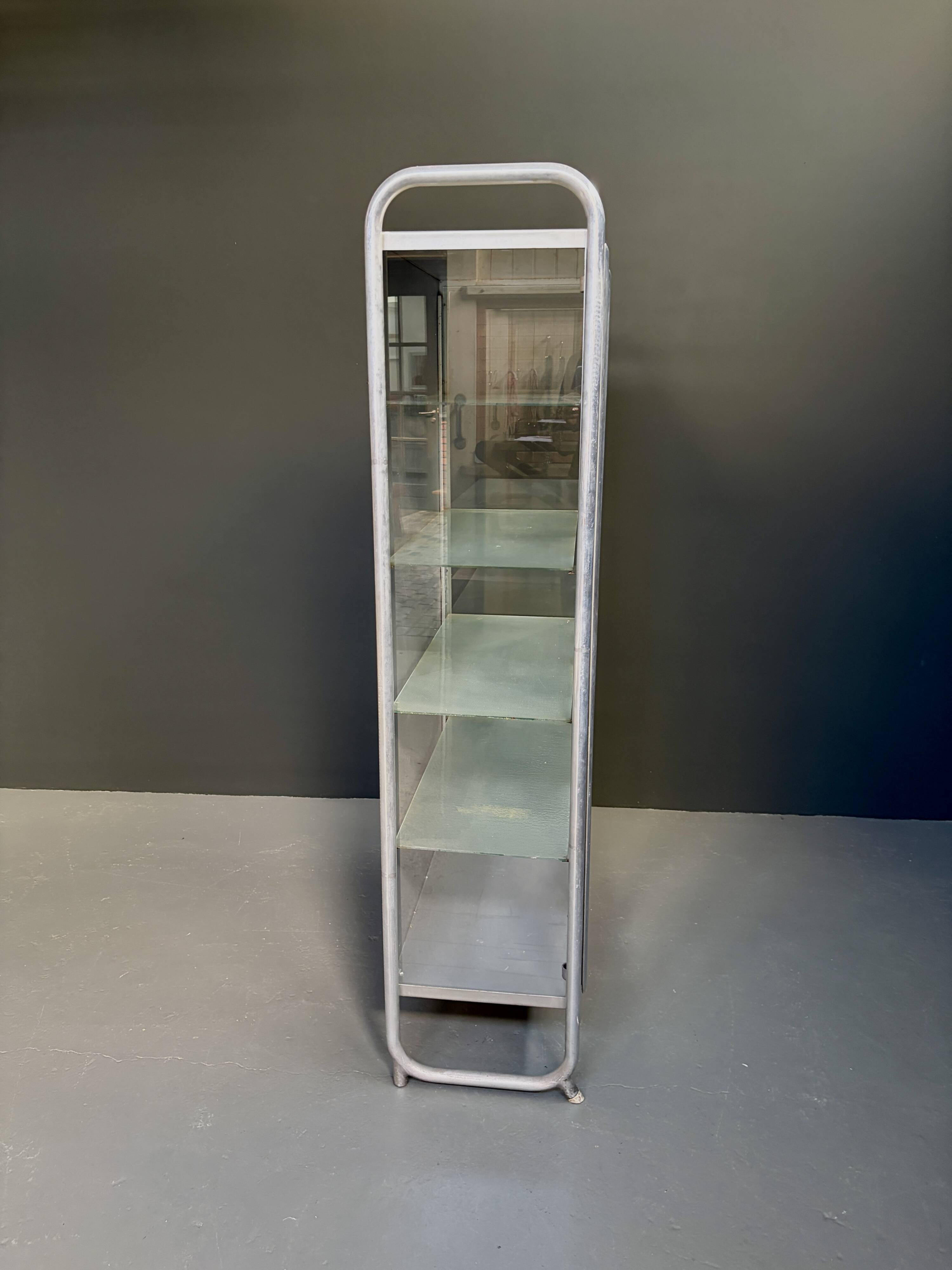 2 vitrines médicales italiennes vintage de profa - padoue