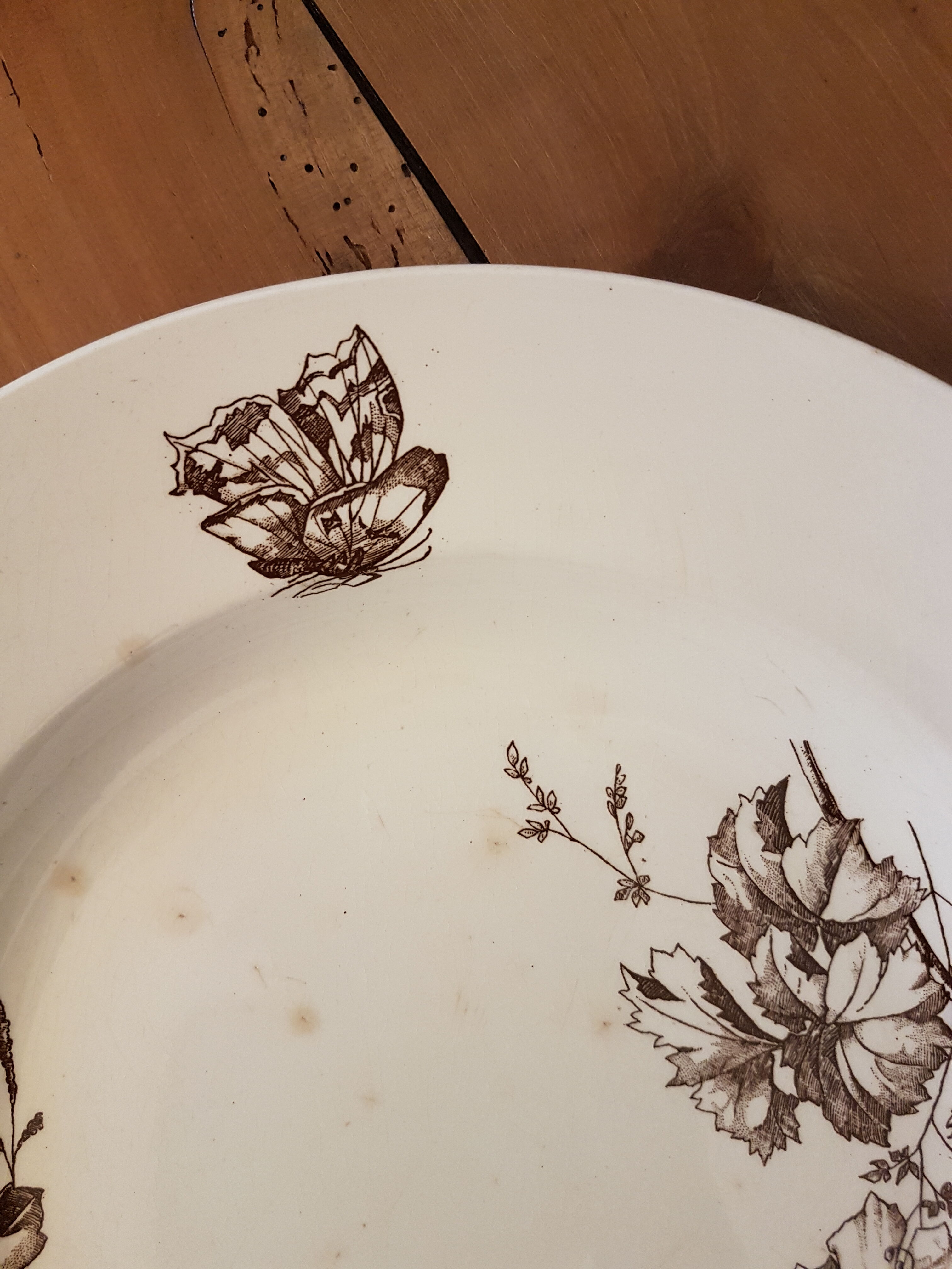 Serving dish manufacture J.Vieillard & Cie