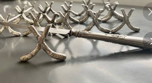 11 silver-plated metal knife rests, Art Nouveau, Morlot