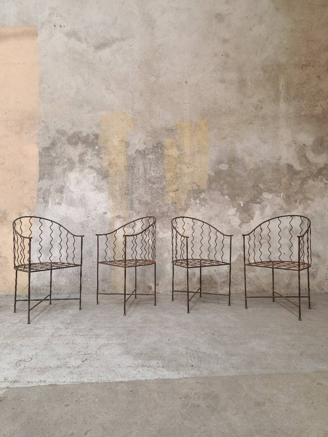 4 fauteuils de jardin en fer forgé