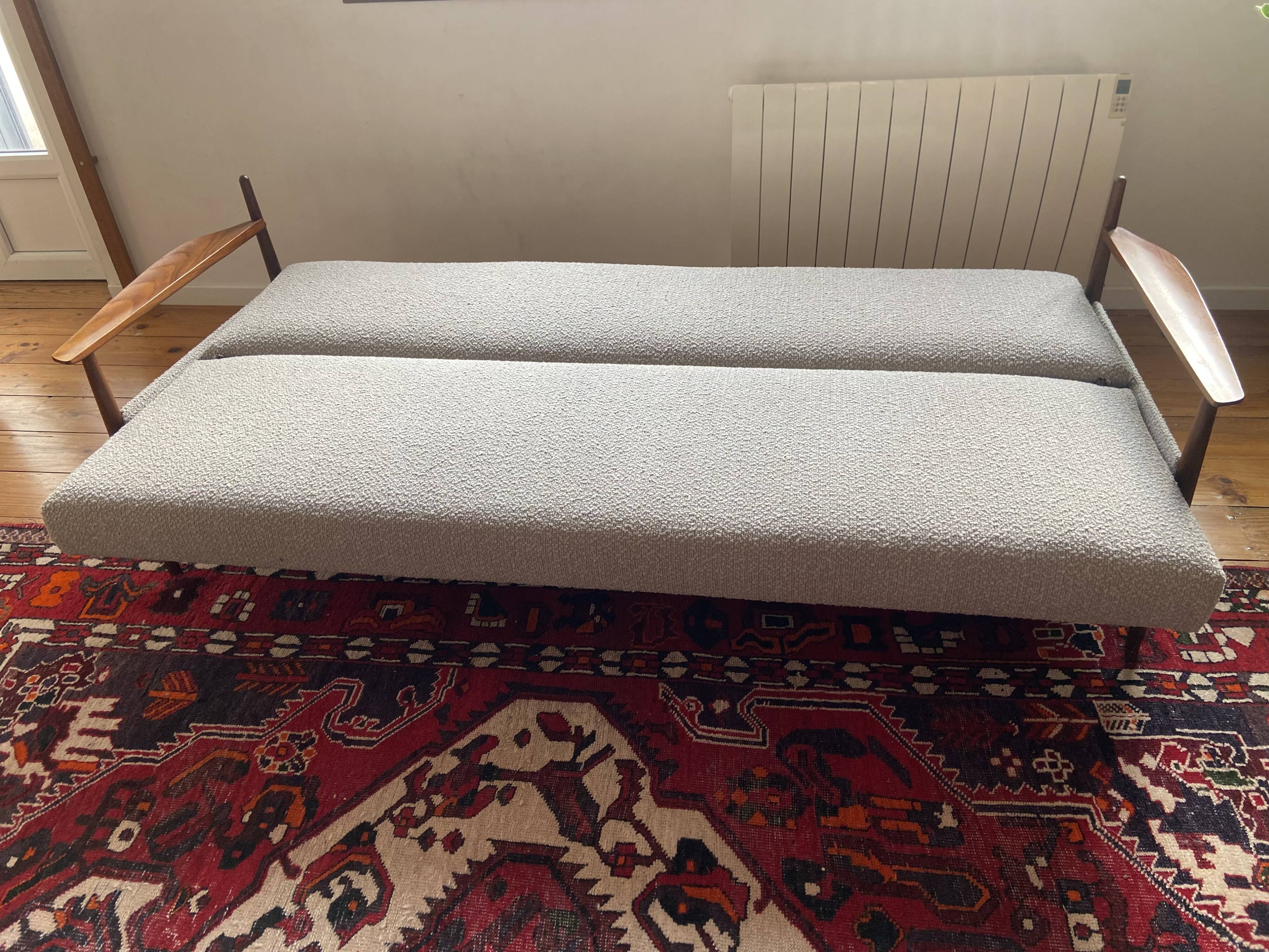 Scandinavian convertible bench