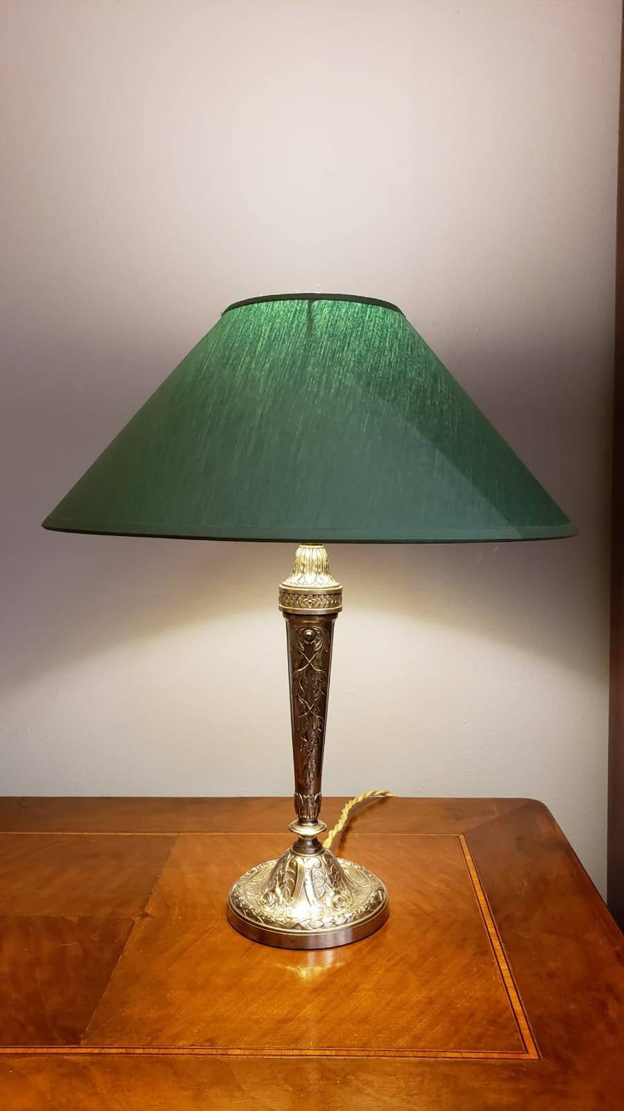 Lampe d'époque 1900 en métal argenté