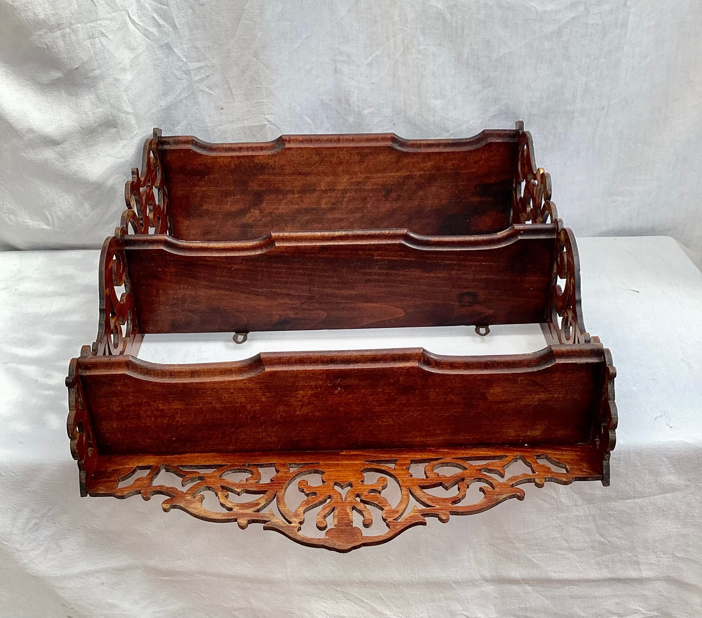 Old wall shelf in worked wood dimension: height -67cm- width --55cm-