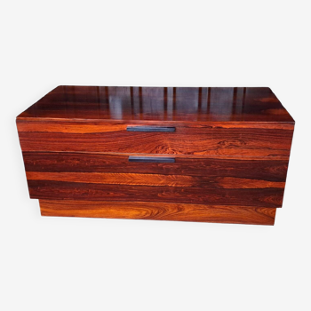 LB Kofod-Larsen chest of drawers in rosewood