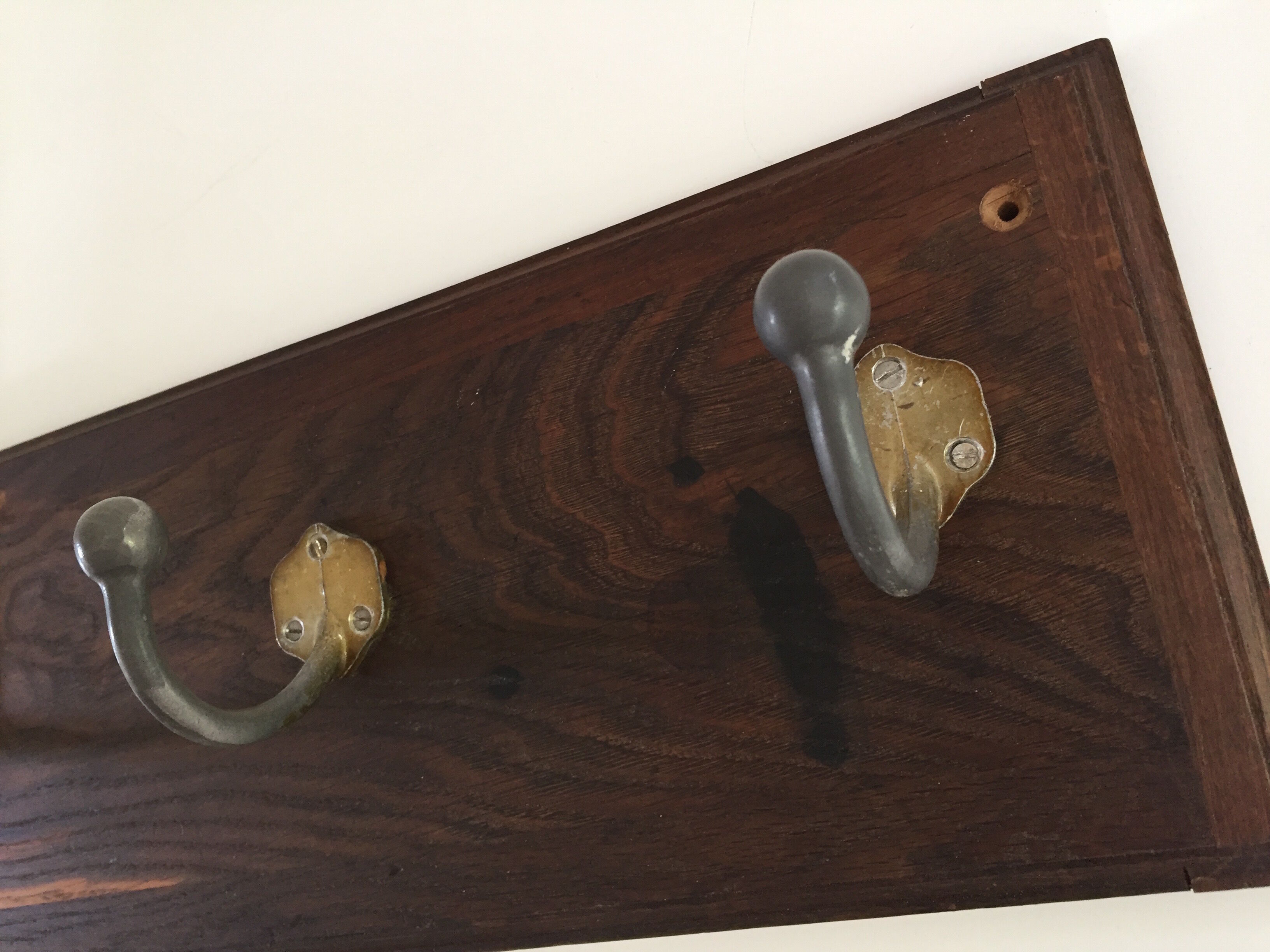 School coat hanger with 3 hooks