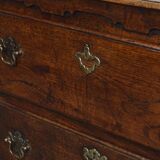 Antique English 18th Century Chest of Drawers with 5 Drawers