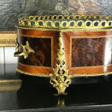 Garden of eventful form Napoleon III era