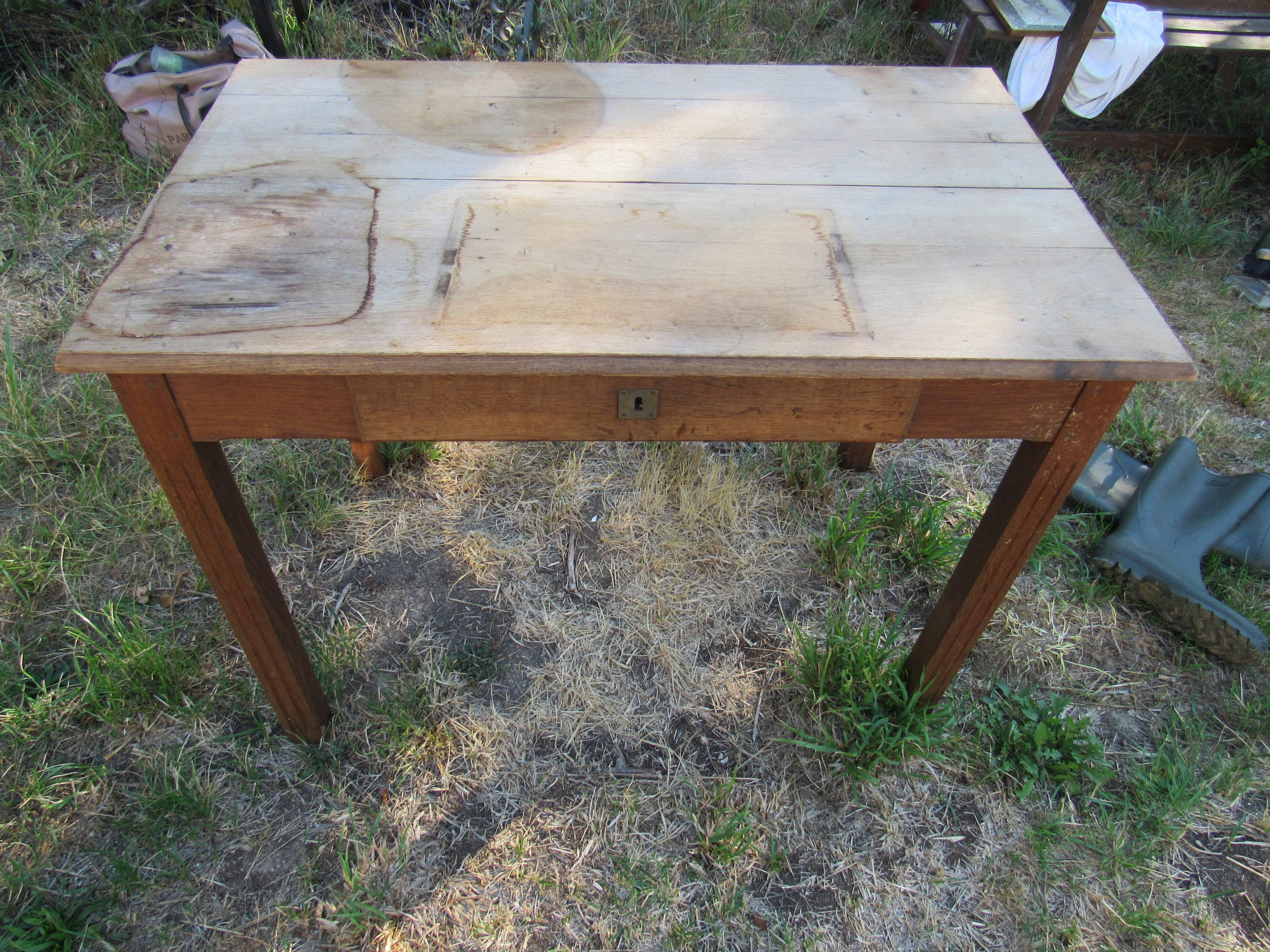 Table en bois