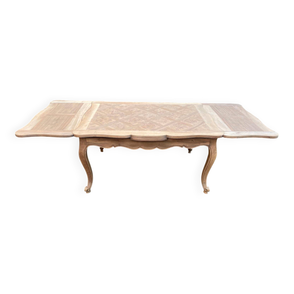 Table à manger Louis XV extensible XVIII ème rénovée noyer 250cm