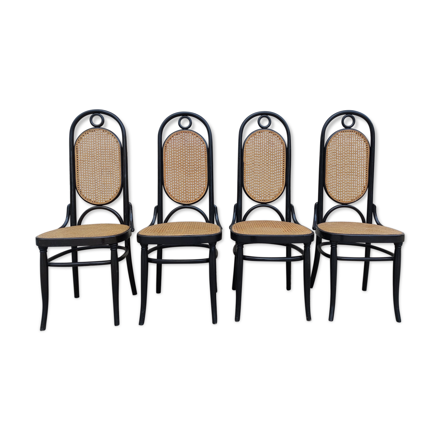 Series of 4 chairs