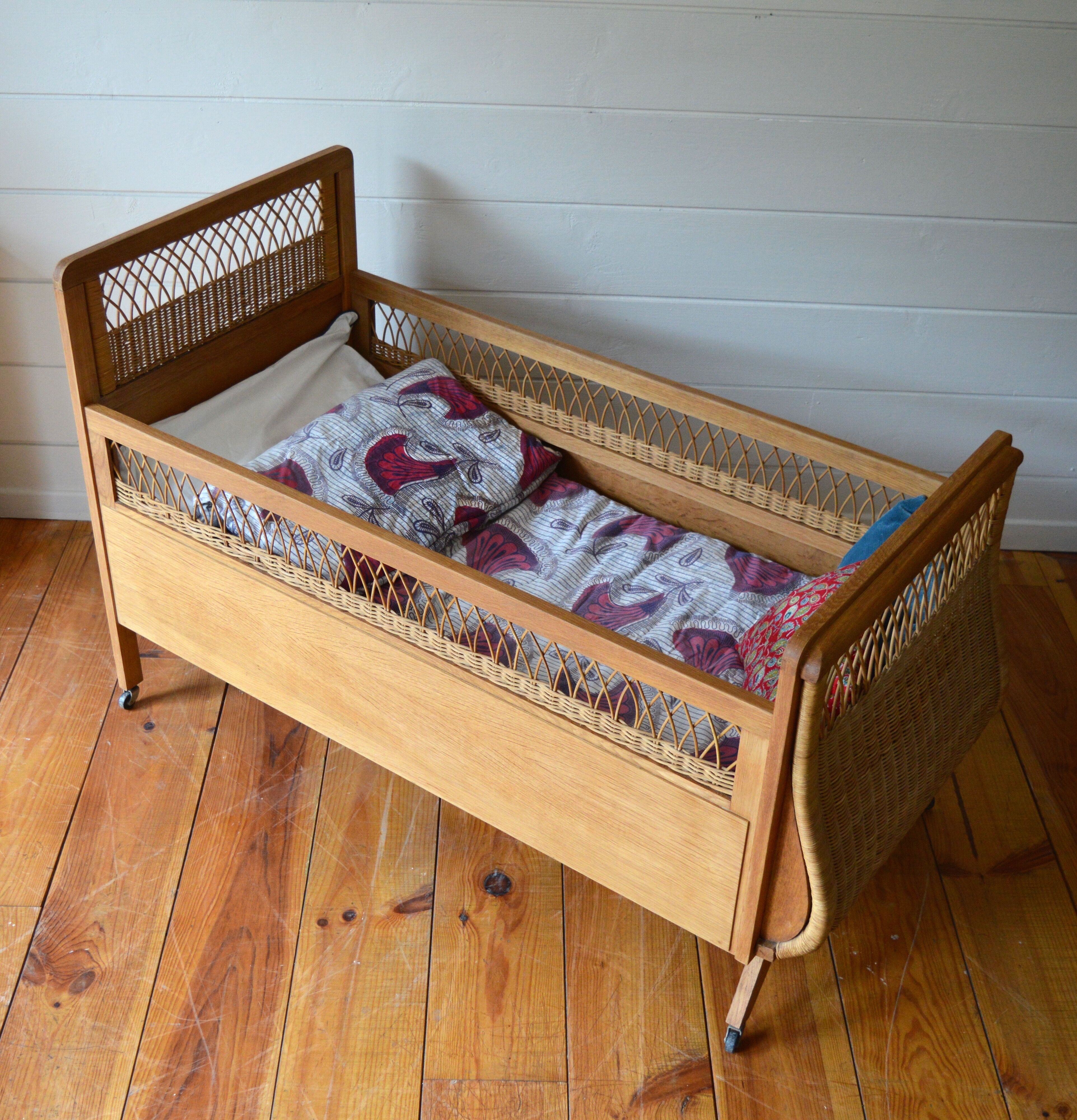 Baby bed