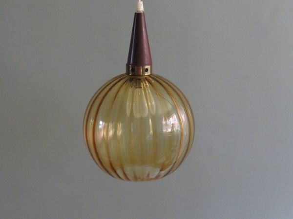 Suspension, scandinave des années 1970, teck et verre
