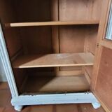 Armoire parisienne bonnetière vitrée