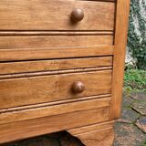 Antique chest of drawers
