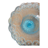 Assiette sur piedouche en verre bleu