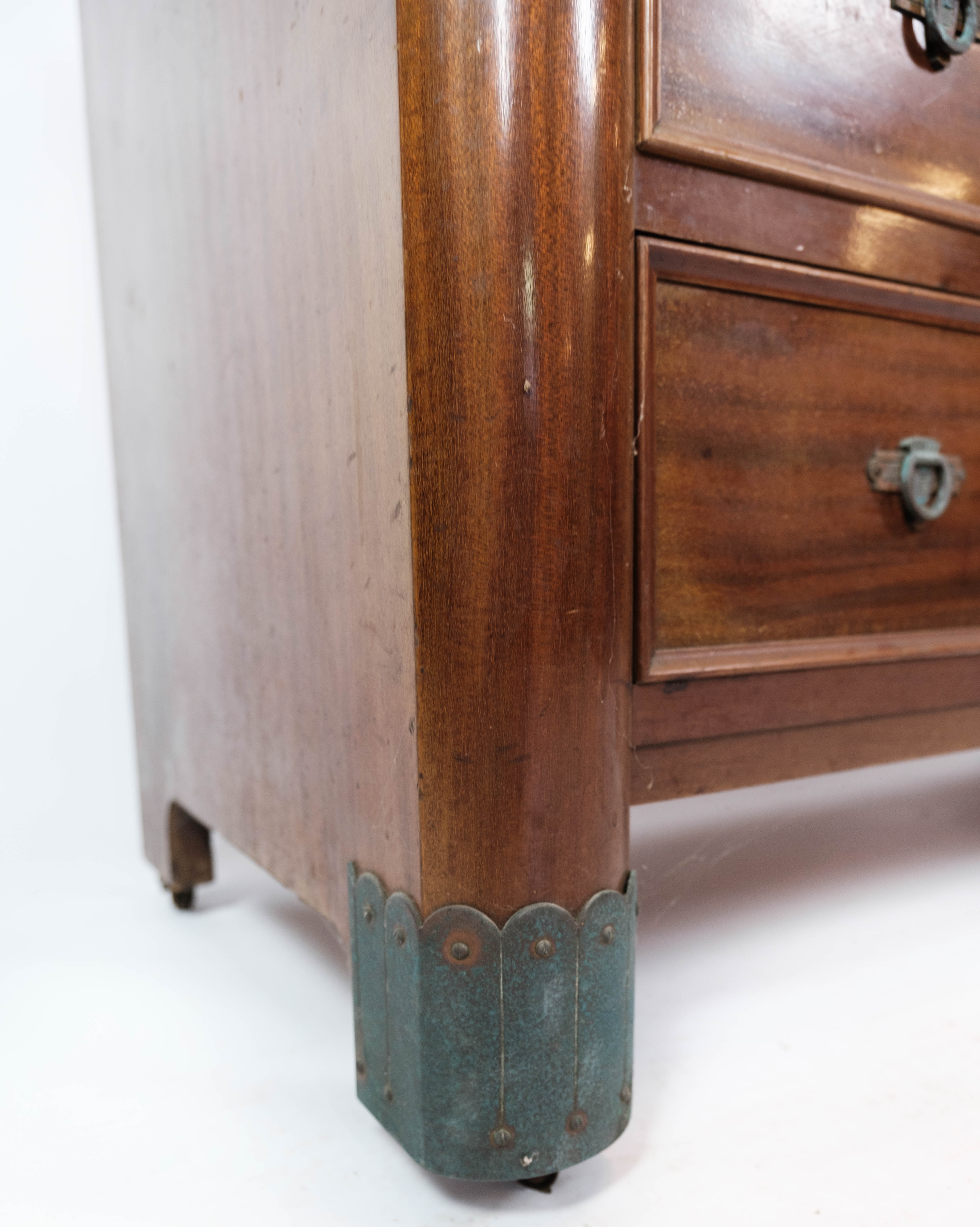 Chest of drawers of mahogany, 1920s