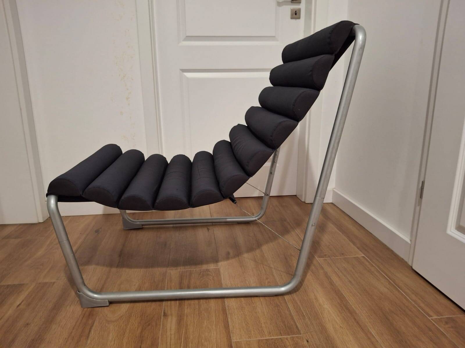 Two French Lounge Chairs from the 1980s