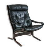 Vintage leather Siesta armchair with armrests by Ingmar Relling, Norway 1970