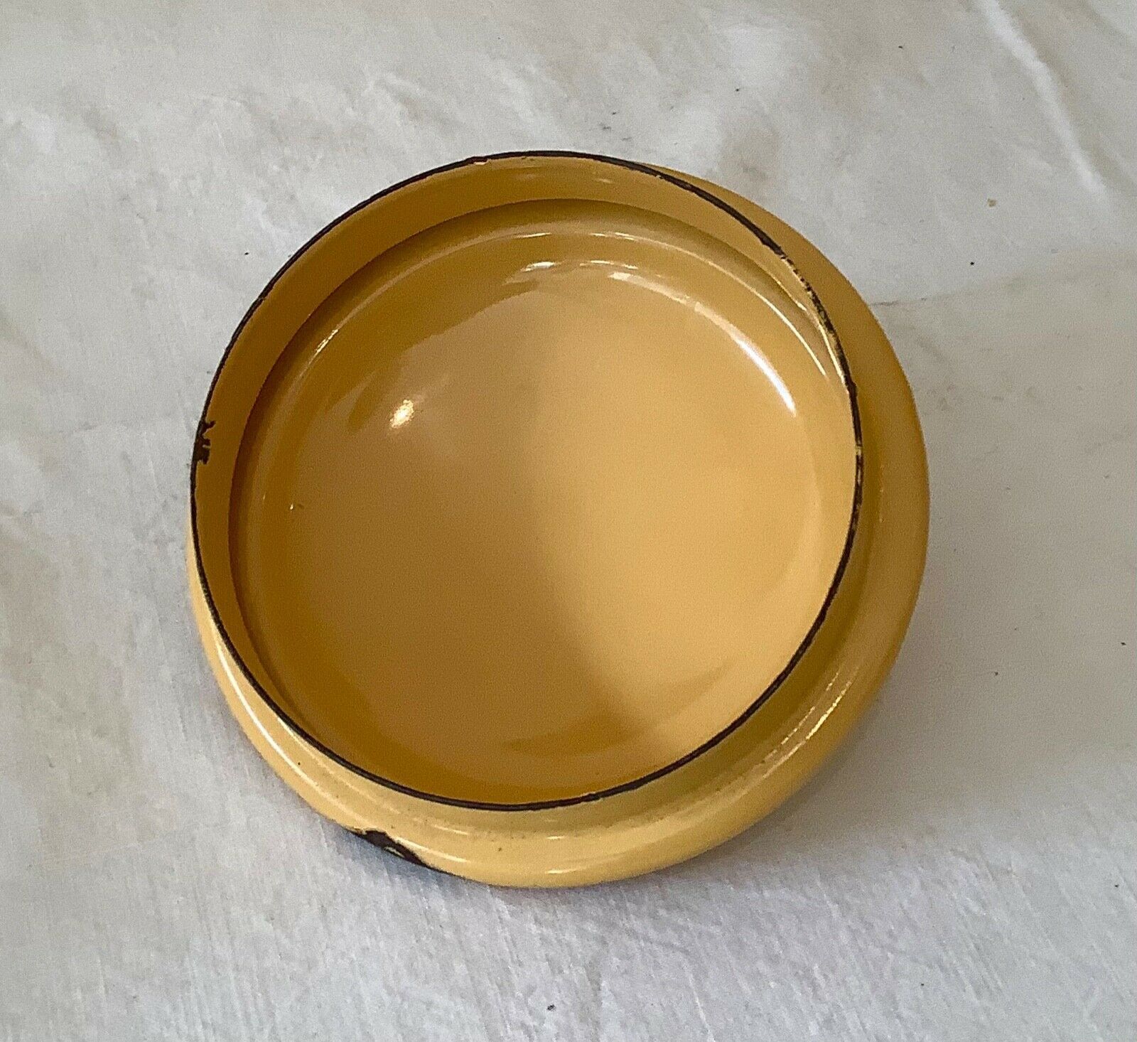 Vintage 1950 yellow enamelled milk pot